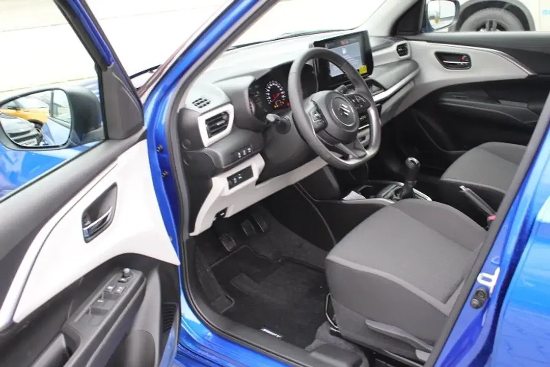 Suzuki Swift - Thumbnail 6