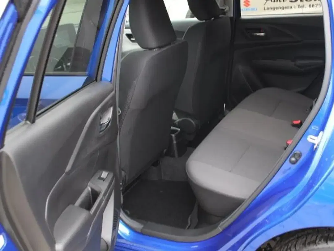 Suzuki Swift - Thumbnail 7