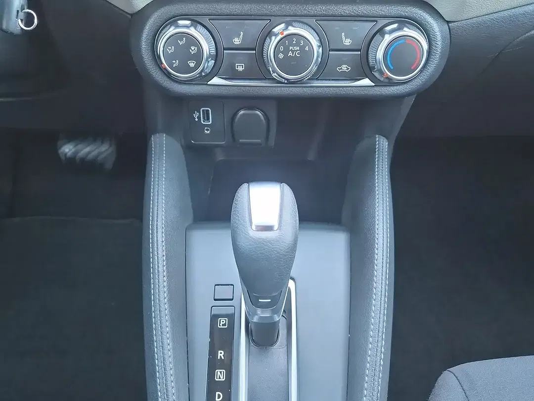 Nissan Micra - Thumbnail 14