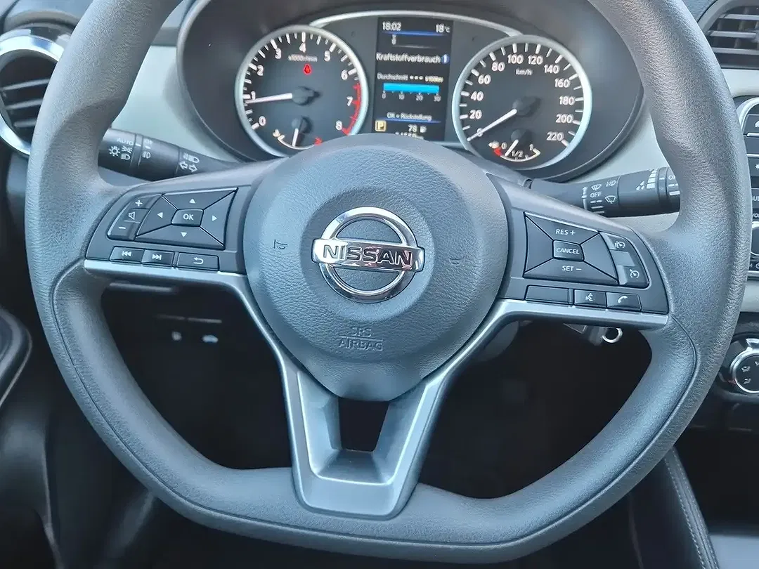 Nissan Micra - Thumbnail 15