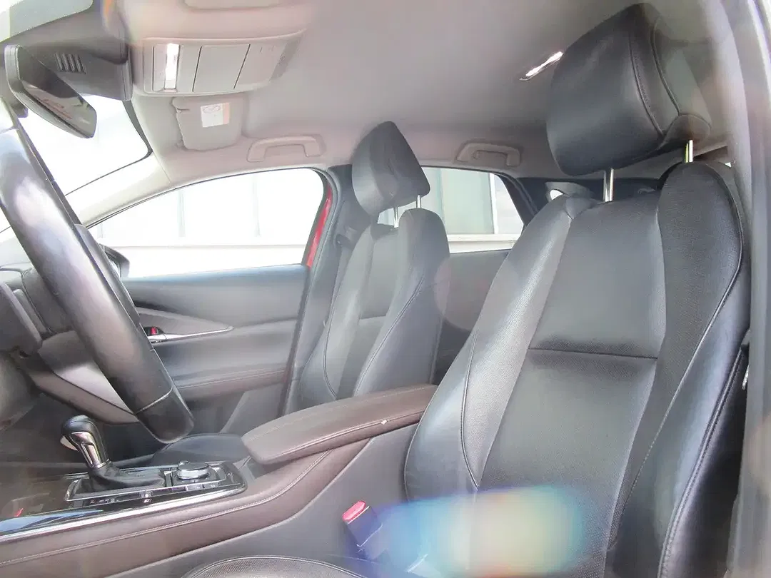 Mazda CX-30 - Thumbnail 9