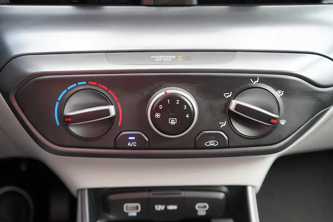 Hyundai i20 - Thumbnail 14