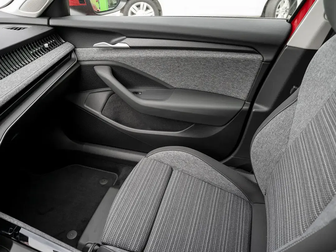 Skoda Superb - Thumbnail 10