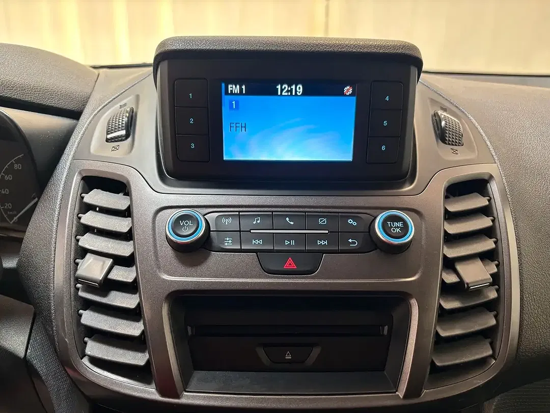 Ford Transit Connect - Thumbnail 13
