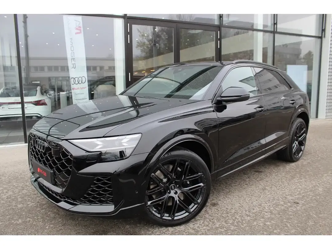 Audi RS Q8 - Thumbnail 2