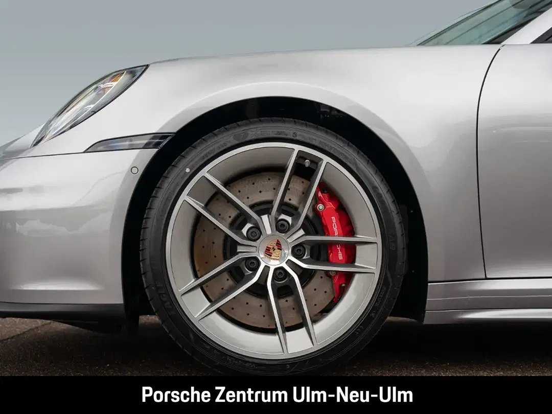 Porsche 992 - Thumbnail 14