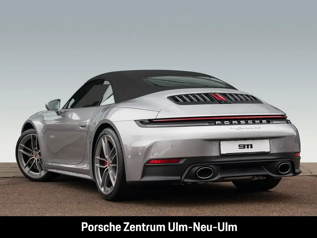 Porsche 992 - Thumbnail 9