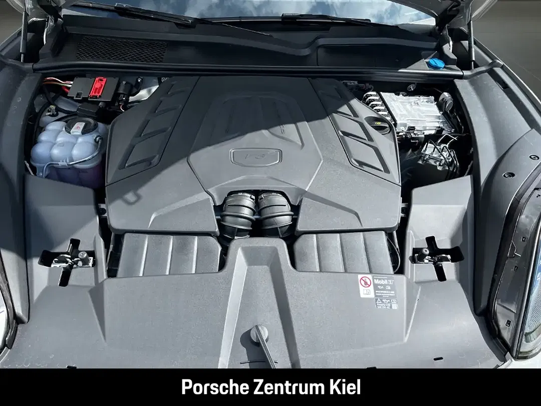 Porsche Cayenne - Thumbnail 14