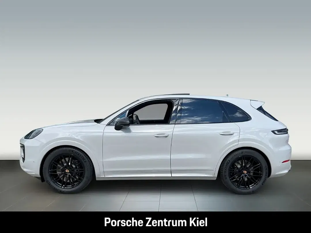 Porsche Cayenne - Thumbnail 2