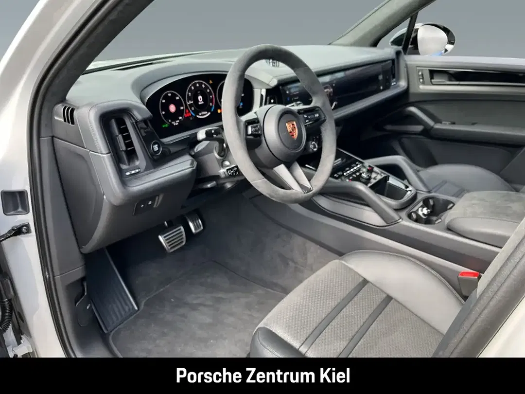 Porsche Cayenne - Thumbnail 7