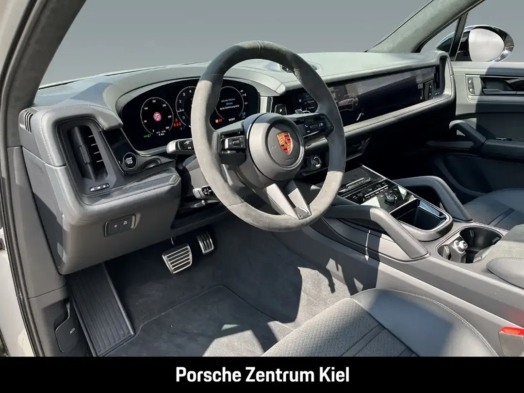 Porsche Cayenne - Thumbnail 9