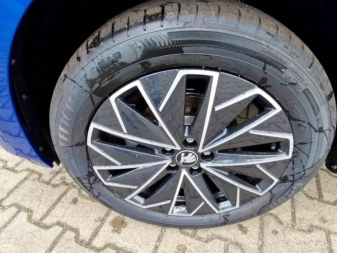 Skoda Kamiq - Thumbnail 14