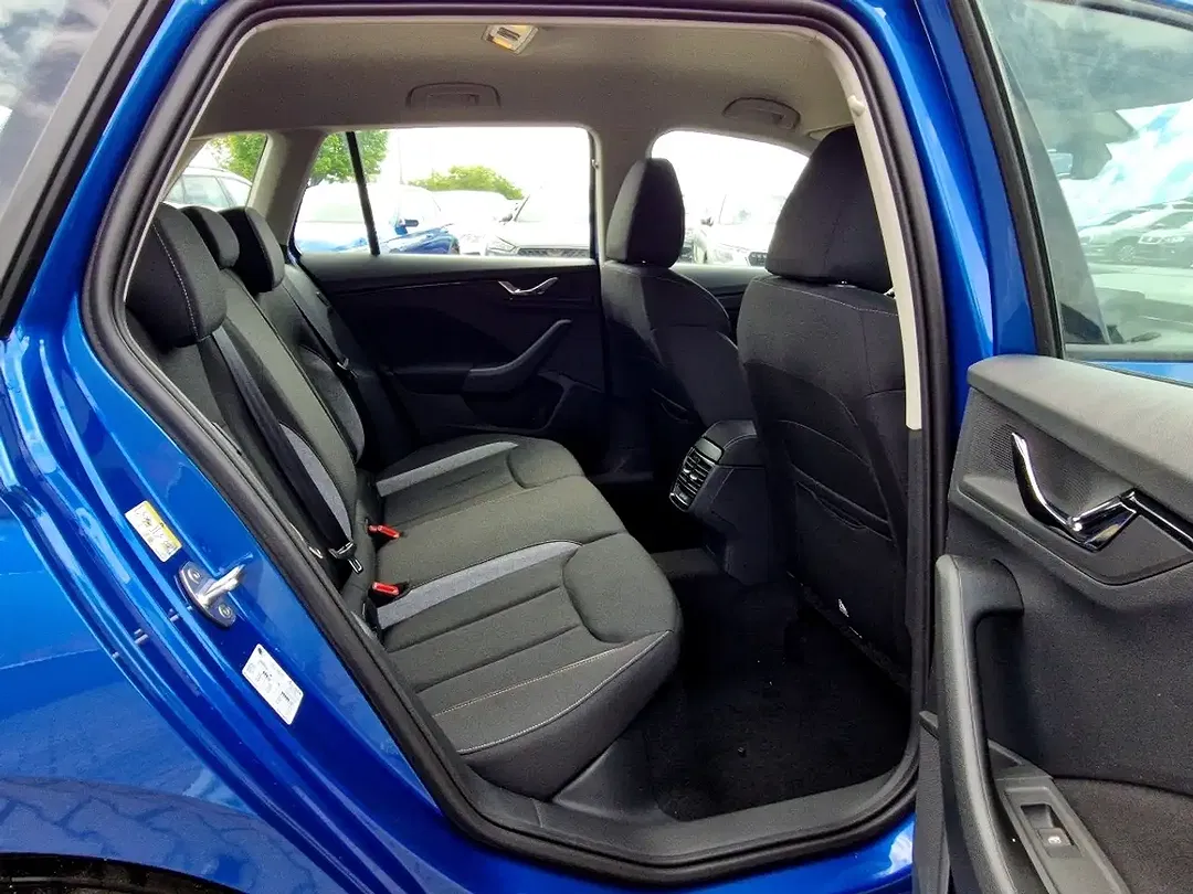 Skoda Kamiq - Thumbnail 9