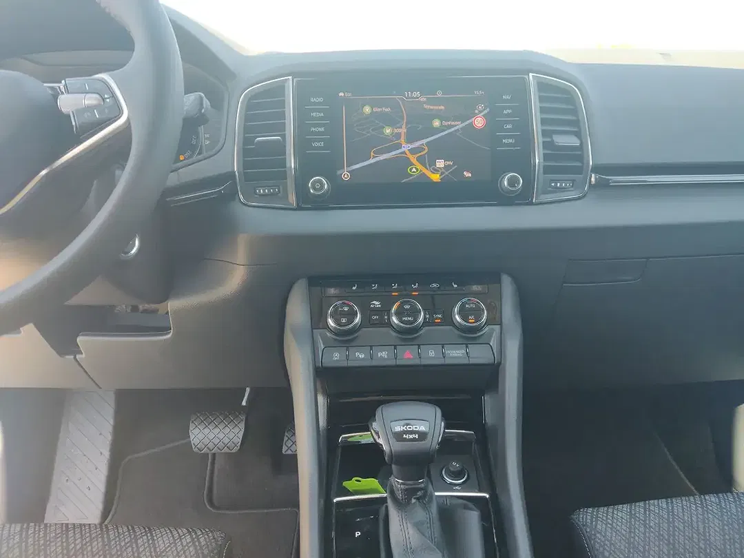 Skoda Karoq - Thumbnail 14