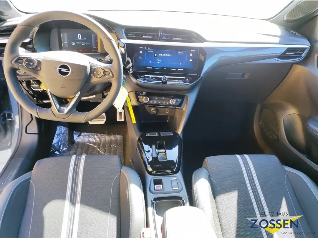 Opel Corsa - Thumbnail 10