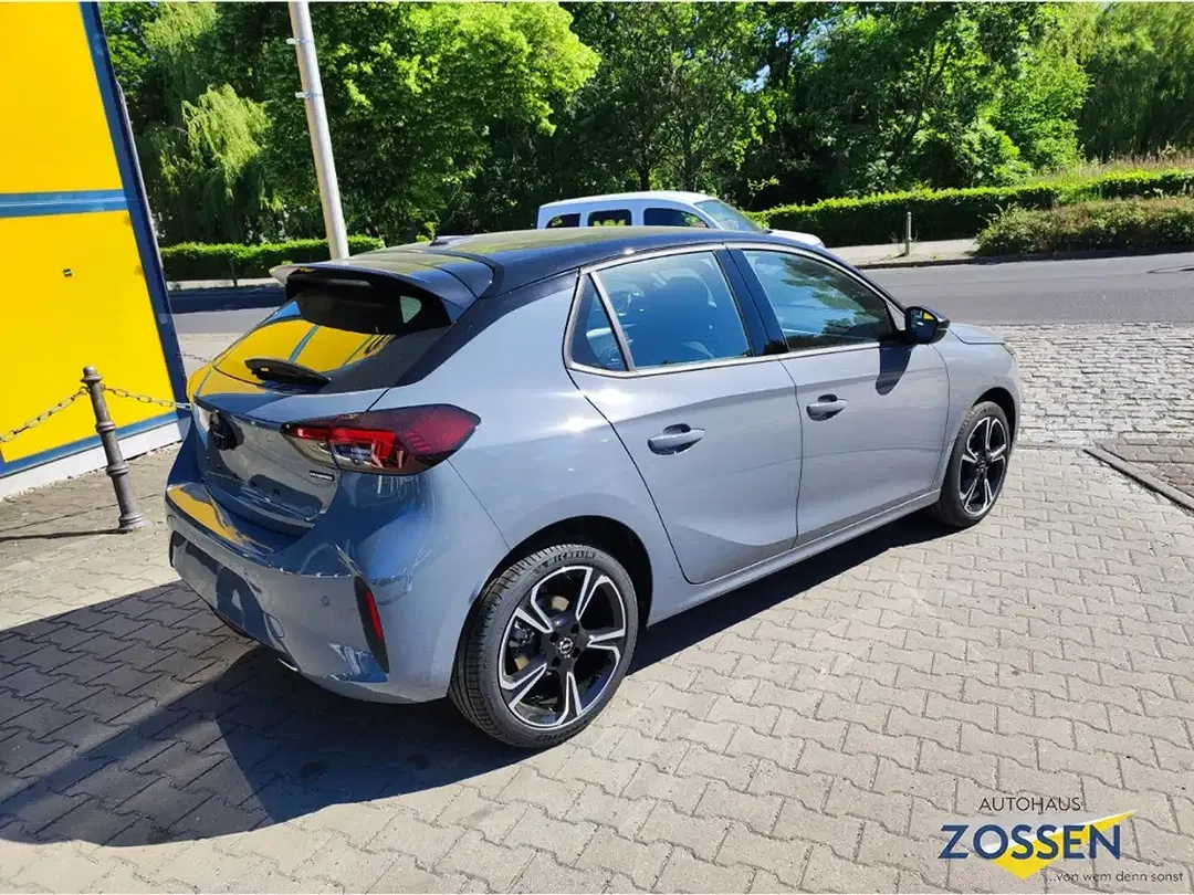 Opel Corsa - Thumbnail 4