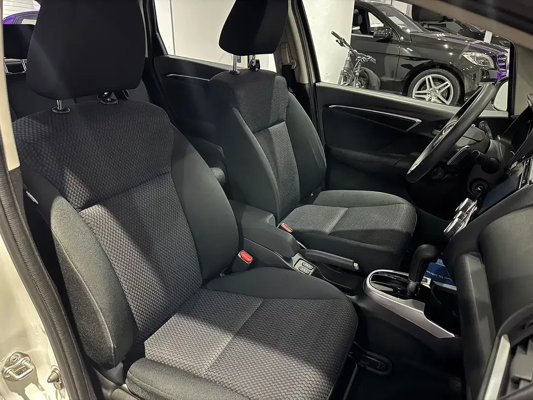 Honda Jazz - Thumbnail 7
