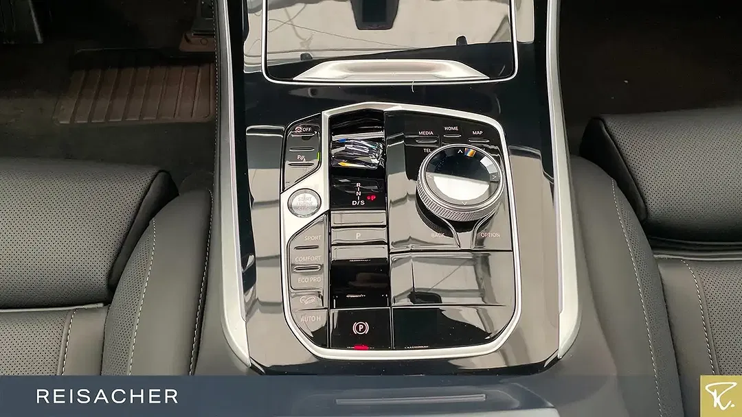 BMW X5 - Thumbnail 10