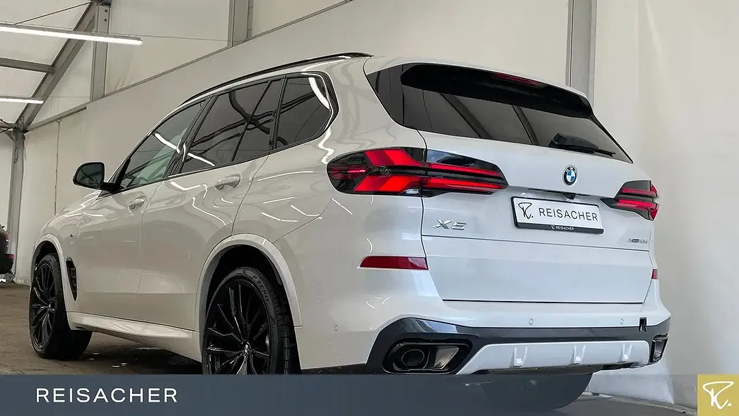 BMW X5 - Thumbnail 2