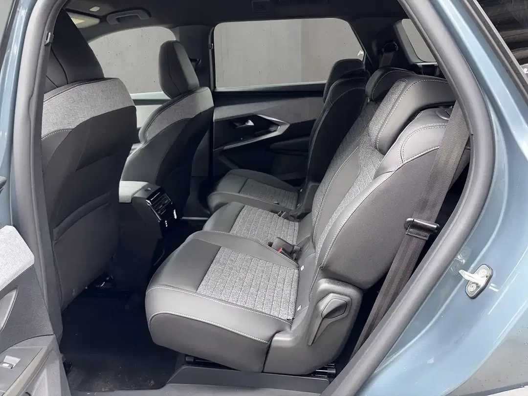 Peugeot 5008 - Thumbnail 11