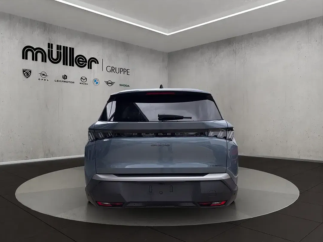 Peugeot 5008 - Thumbnail 6