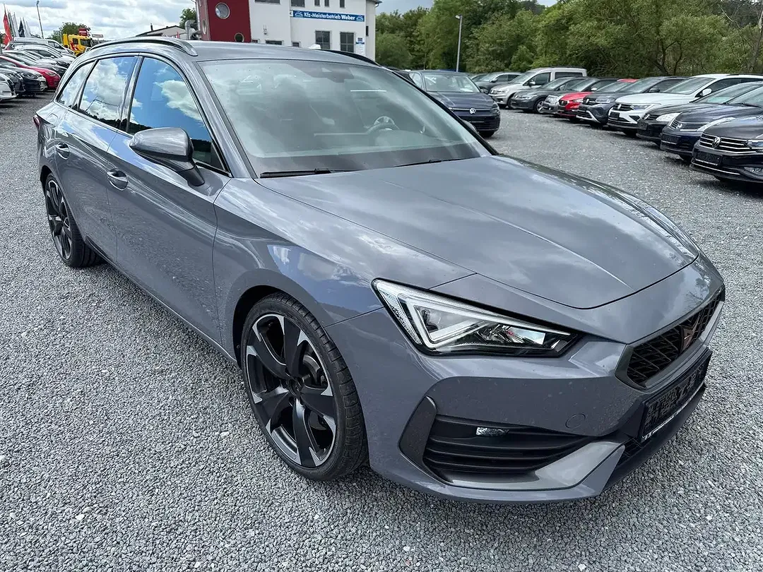 CUPRA Leon - Thumbnail 1