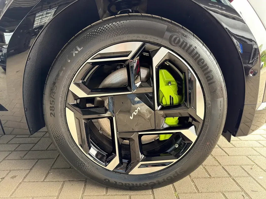 Kia EV9 - Thumbnail 22