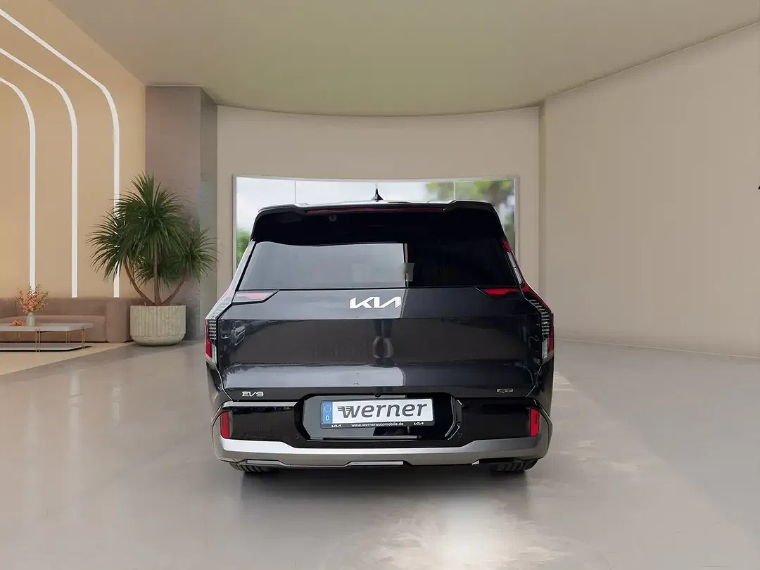 Kia EV9 - Thumbnail 6