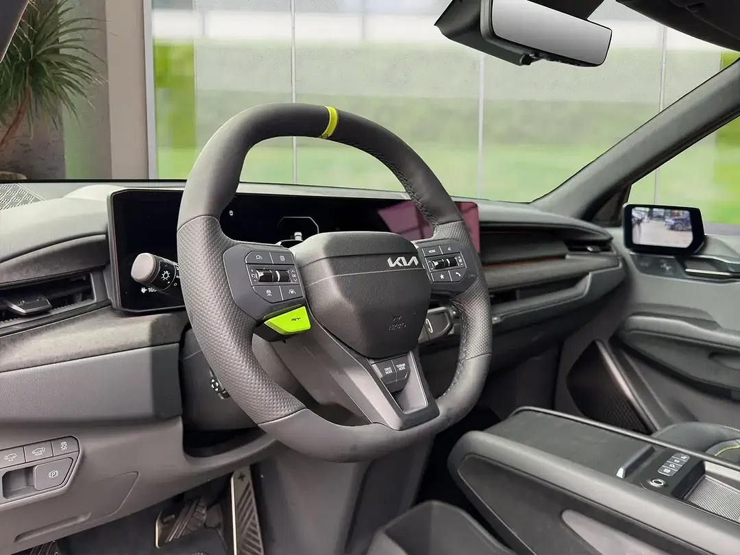 Kia EV9 - Thumbnail 9