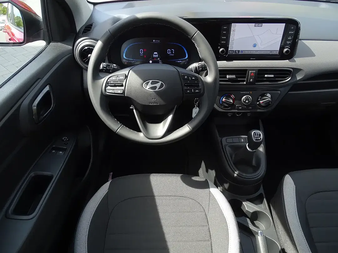 Hyundai i10 - Thumbnail 9