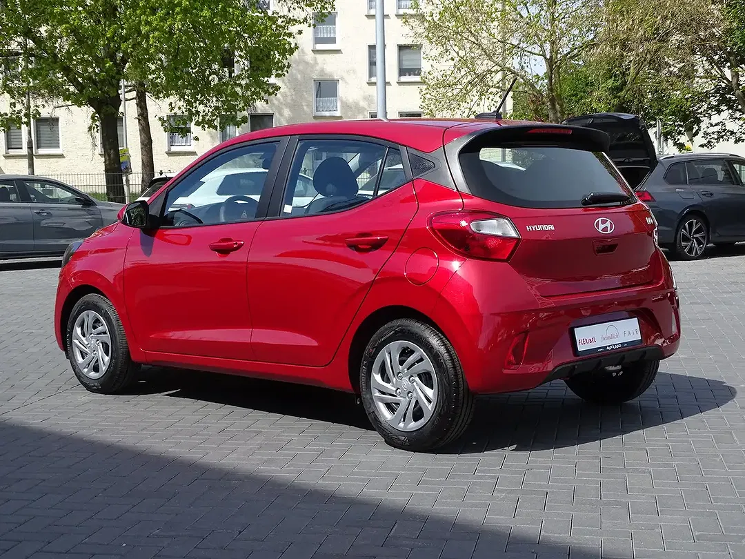 Hyundai i10 - Thumbnail 2