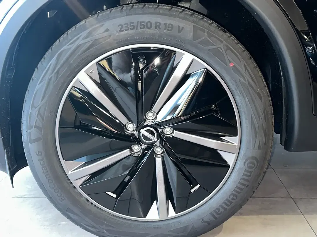 Nissan Qashqai - Thumbnail 6