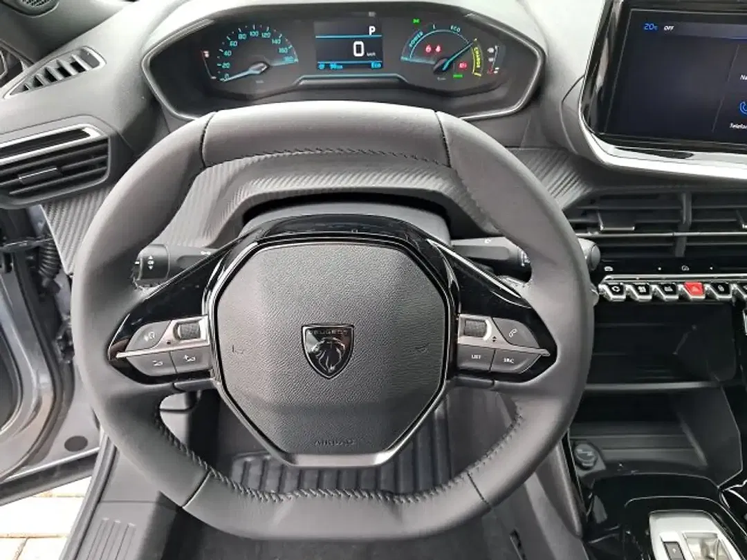 Peugeot 2008 - Thumbnail 11