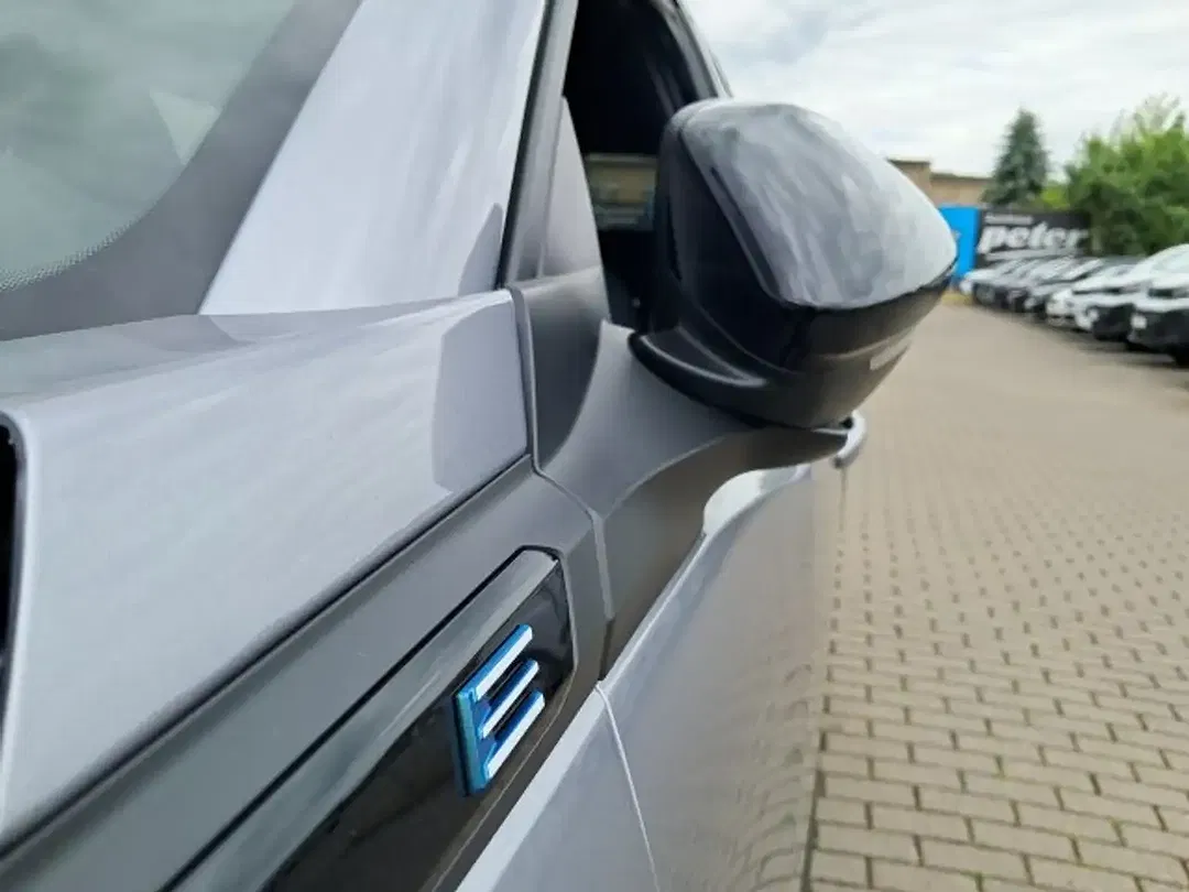 Peugeot 2008 - Thumbnail 6
