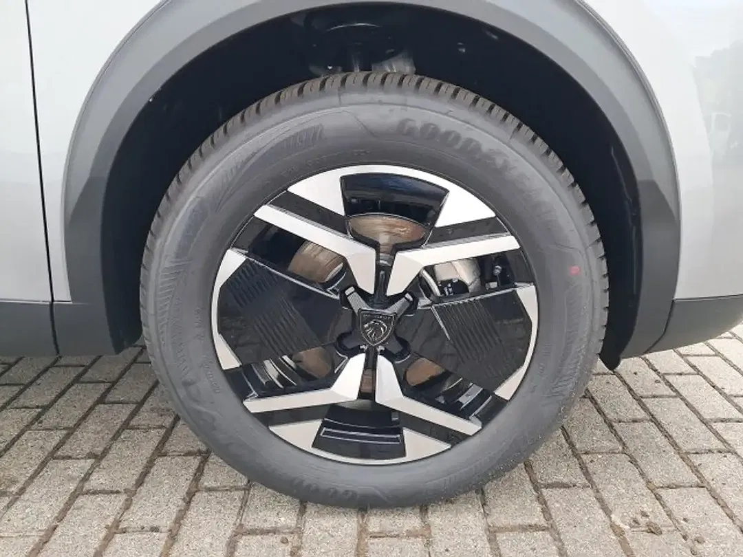 Peugeot 2008 - Thumbnail 7