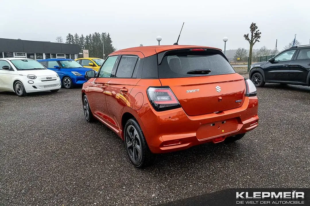 Suzuki Swift - Thumbnail 7