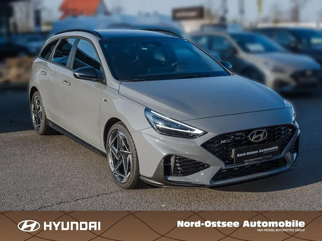 Hyundai i30 - Thumbnail 2