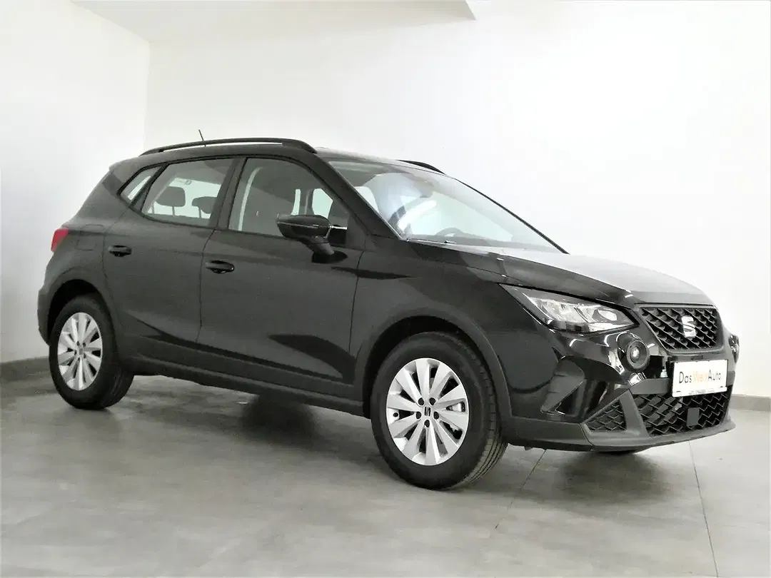 SEAT Arona - Thumbnail 3