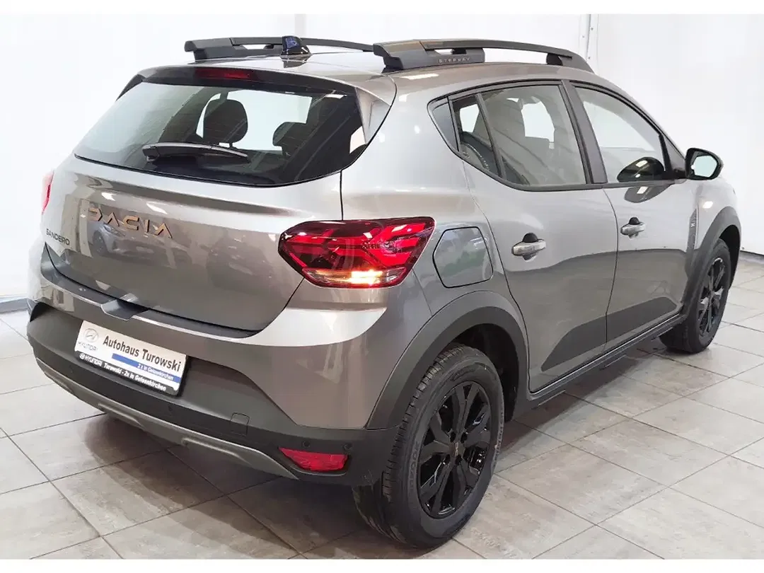 Dacia Sandero - Thumbnail 6