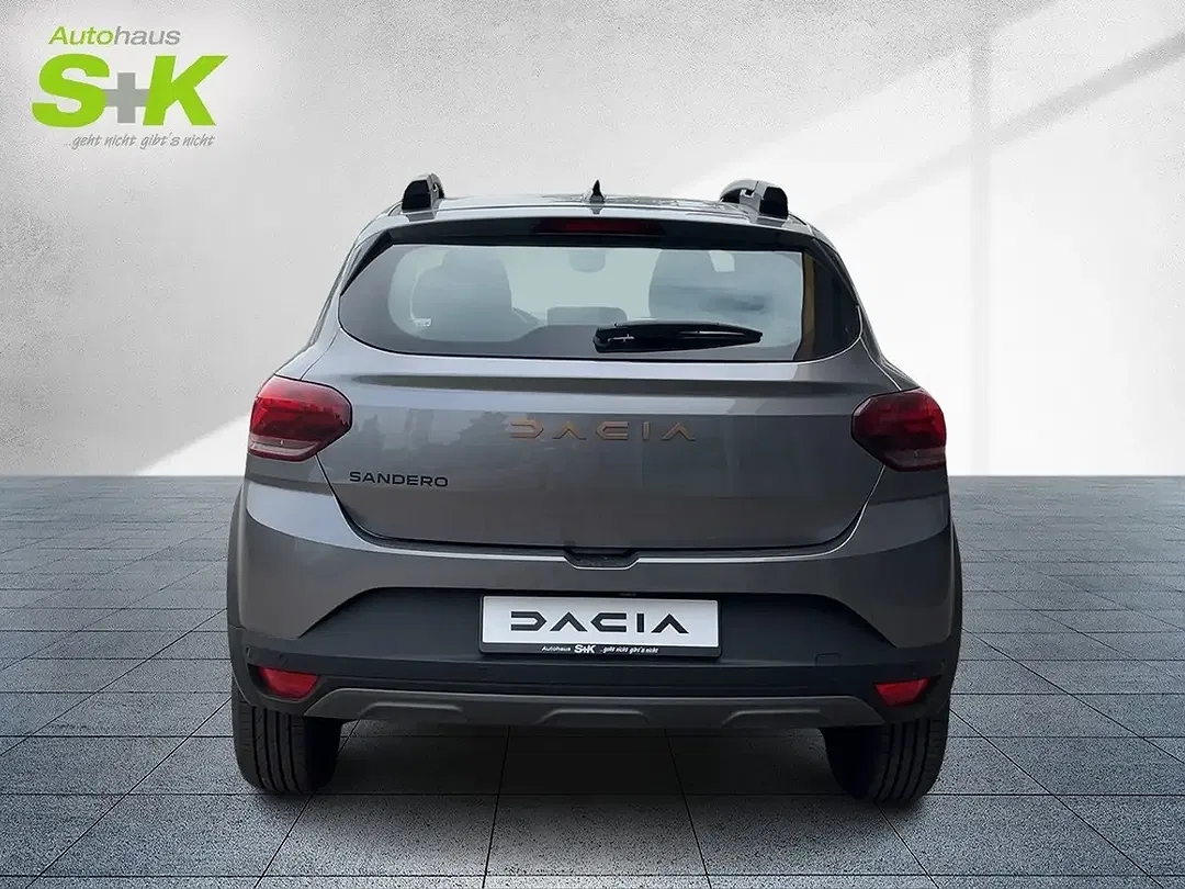Dacia Sandero - Thumbnail 3