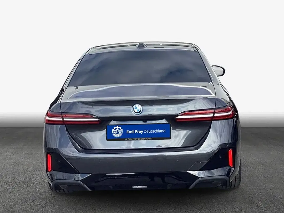 BMW 530 - Thumbnail 6