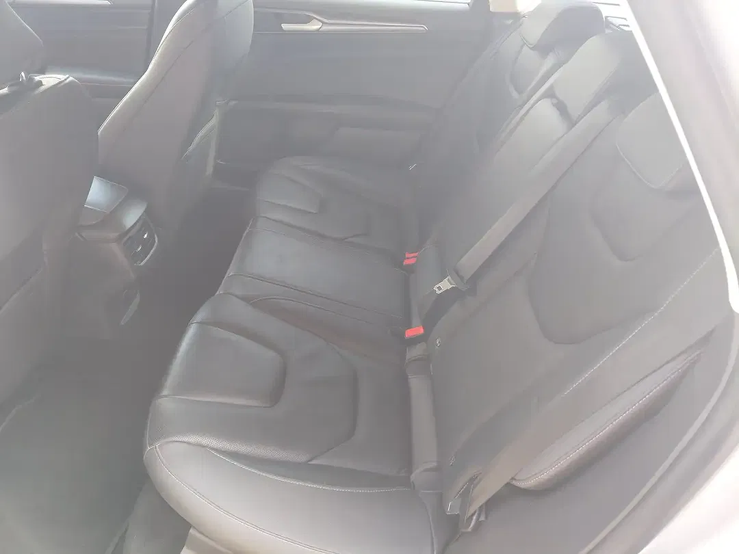 Ford Mondeo - Thumbnail 12