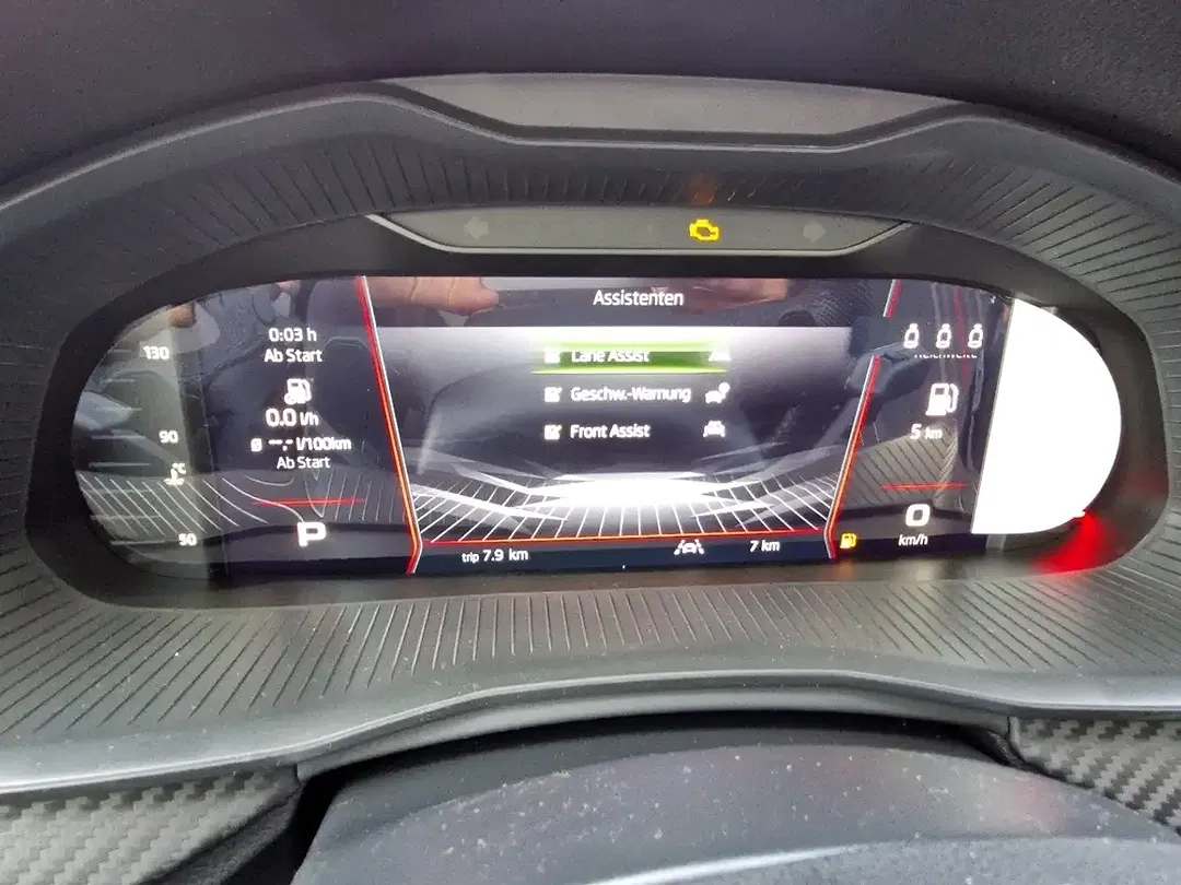 Skoda Kamiq - Thumbnail 12