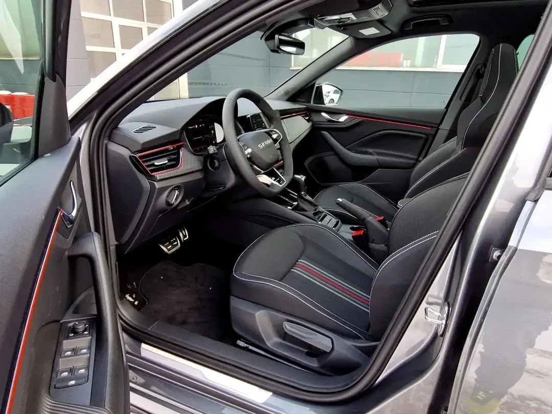 Skoda Kamiq - Thumbnail 7