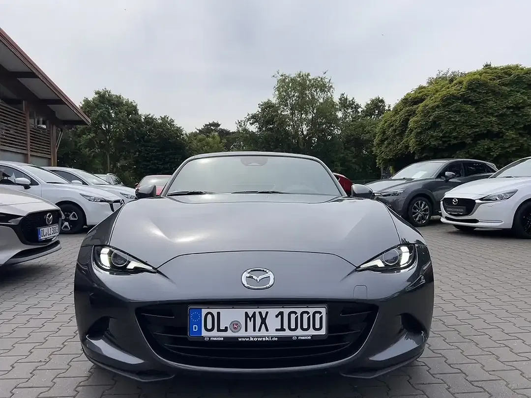 Mazda MX-5 - Thumbnail 4