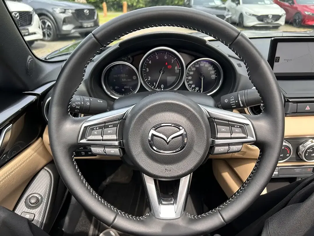 Mazda MX-5 - Thumbnail 9