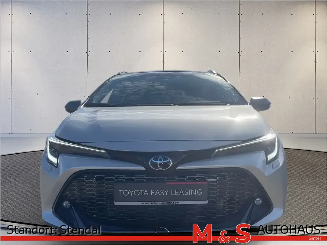Toyota Corolla - Thumbnail 2