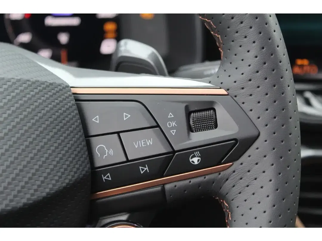 CUPRA Leon - Thumbnail 9