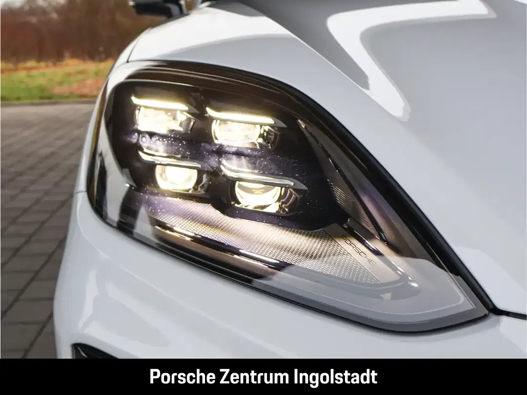 Porsche Cayenne - Thumbnail 14