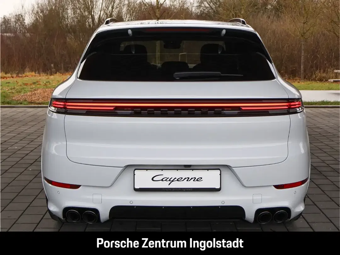 Porsche Cayenne - Thumbnail 4
